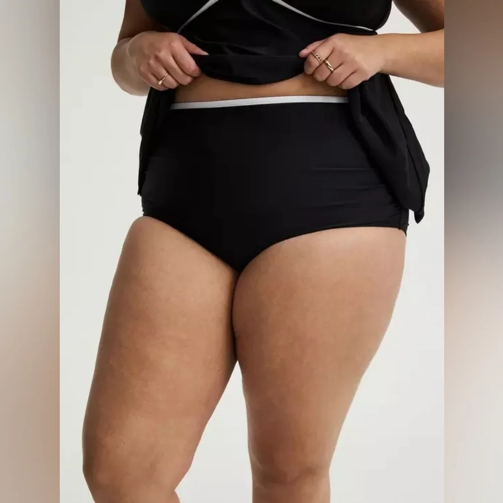 Torrid Black White Trim High Waist Swim Bikini Bottom Only 2X Plus Size Nwt
